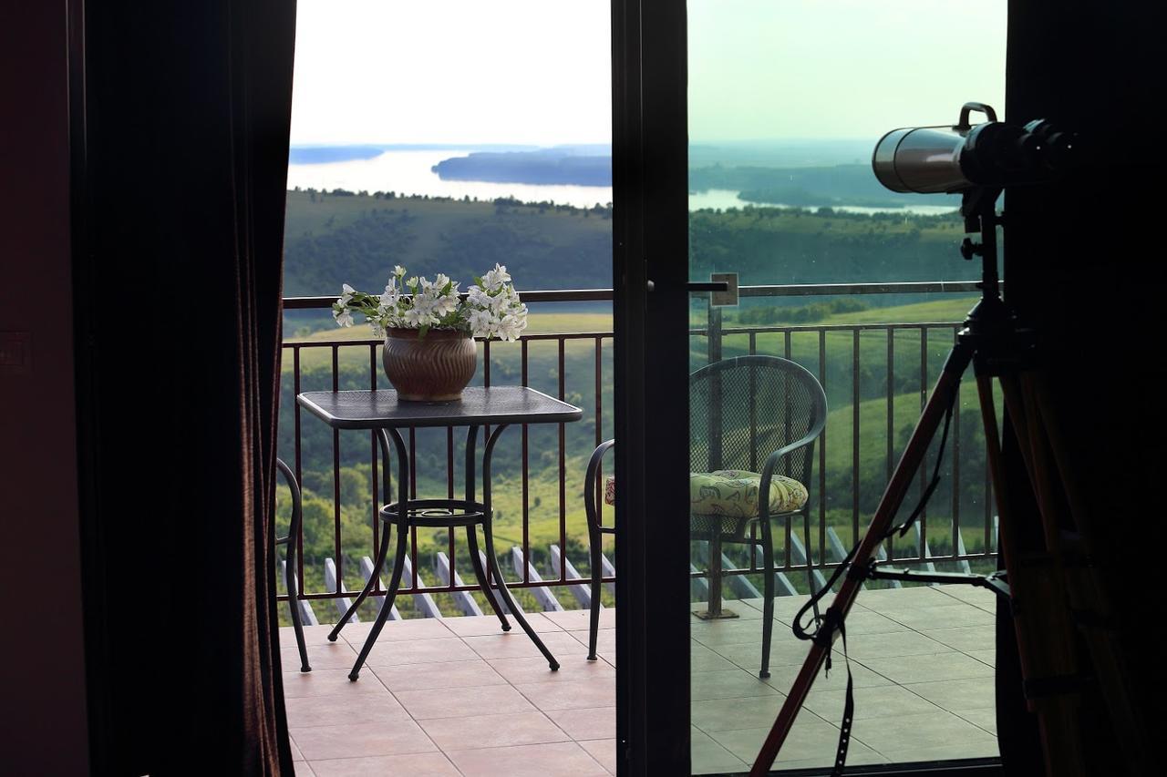 Seven Generations Winery Hotel Mechka エクステリア 写真