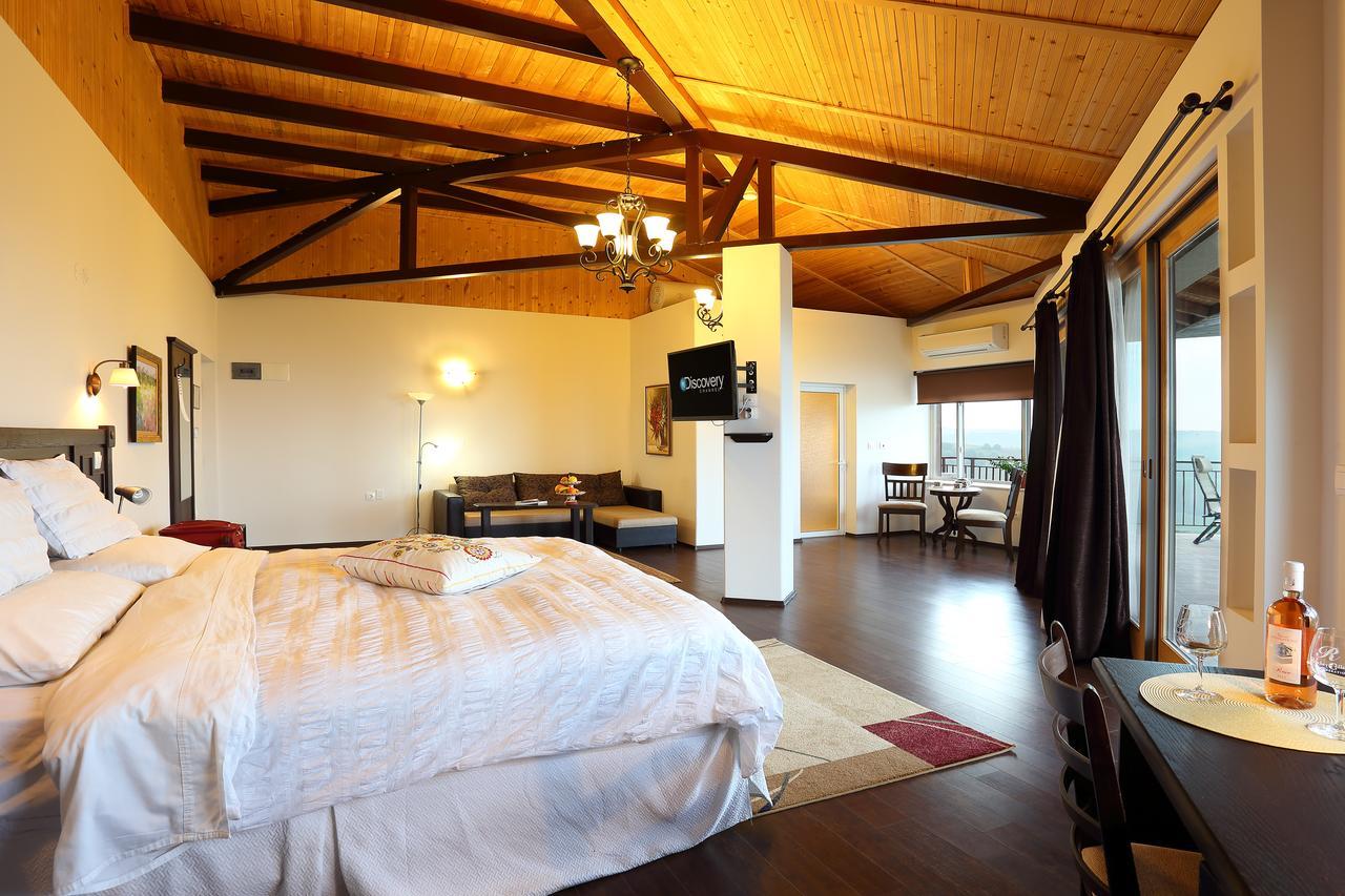 Seven Generations Winery Hotel Mechka エクステリア 写真
