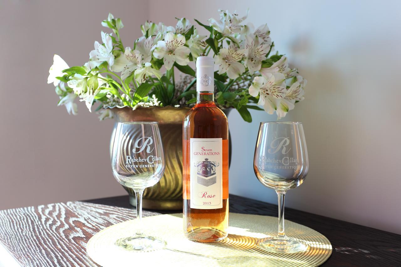 Seven Generations Winery Hotel Mechka エクステリア 写真